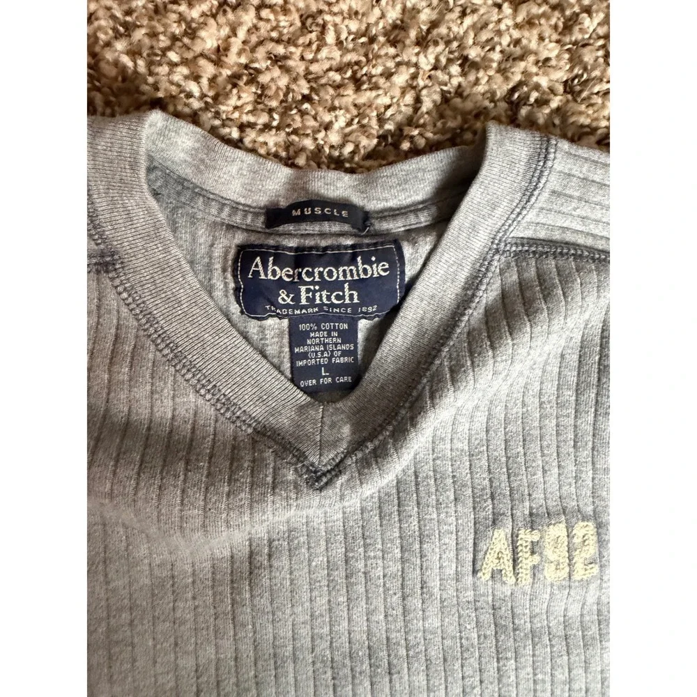 Abercrombie & Fitch Mens Gray Ribbed Thermal V-Neck Muscle Long Sleeve Shirt L
